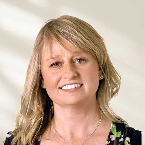 support team Lucy Barnes smaller